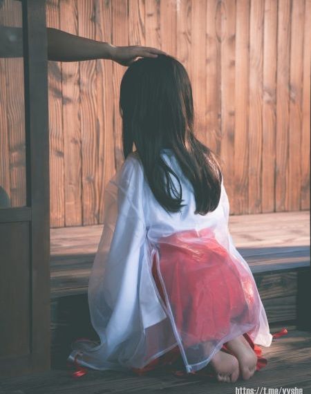丝袜女帝玉腿夹精_4K免费在线观看